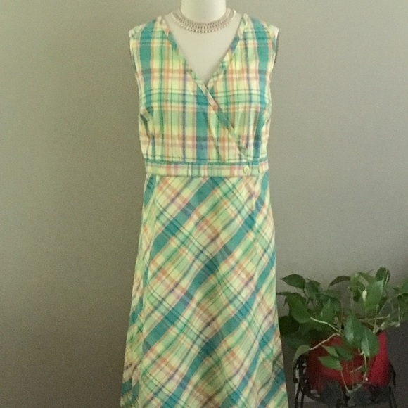 Khaki Internatinal Design-Woman Dresses & Skirts - Vintage “Khakis International Design” Plaid Dress